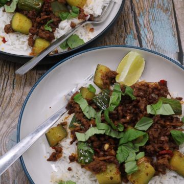 Spicy Beef and Crushed Cucumber Stir-Fry, Spicy Beef and Crushed Cucumber Stir-Fry