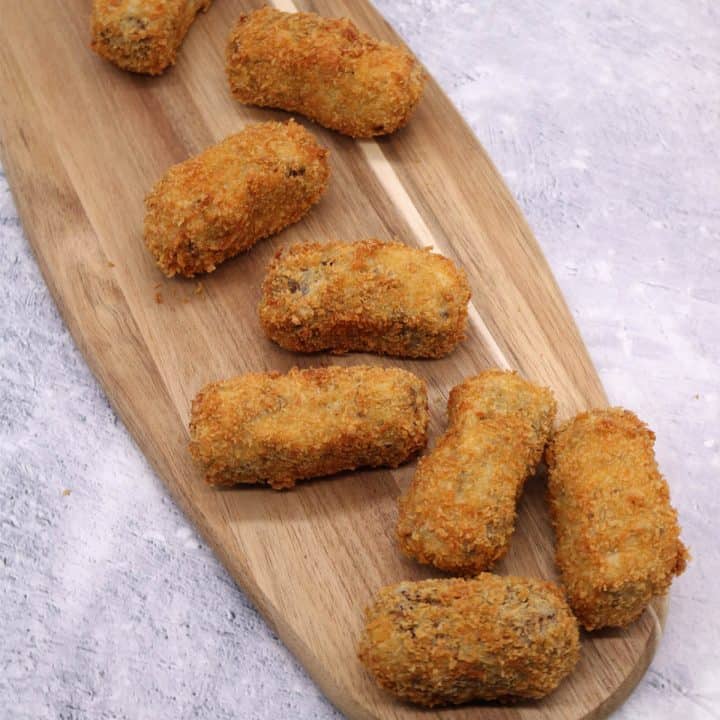 Haggis, Neep and Tattie Croquettes Felly Bull