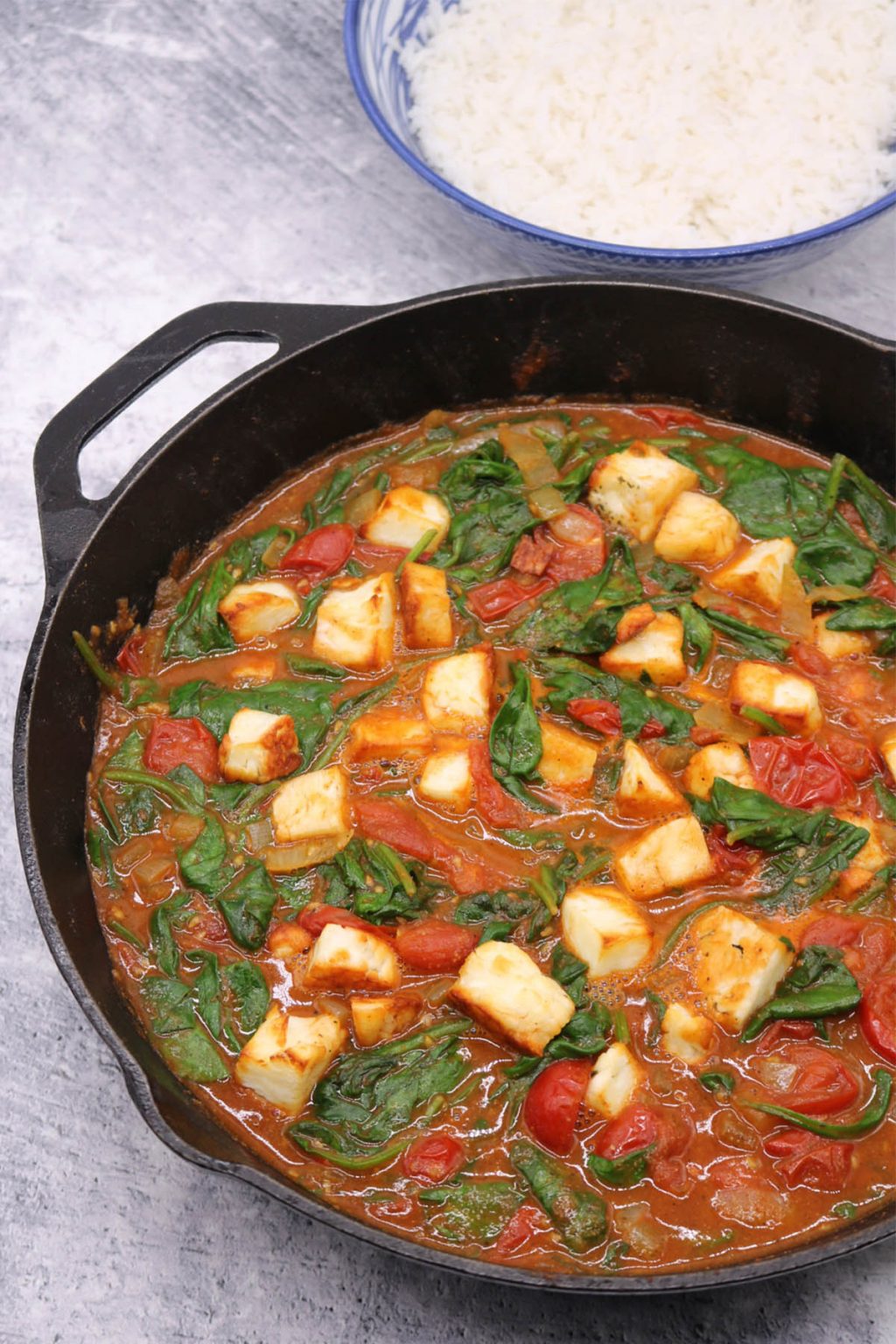 Halloumi and Spinach Curry Felly Bull