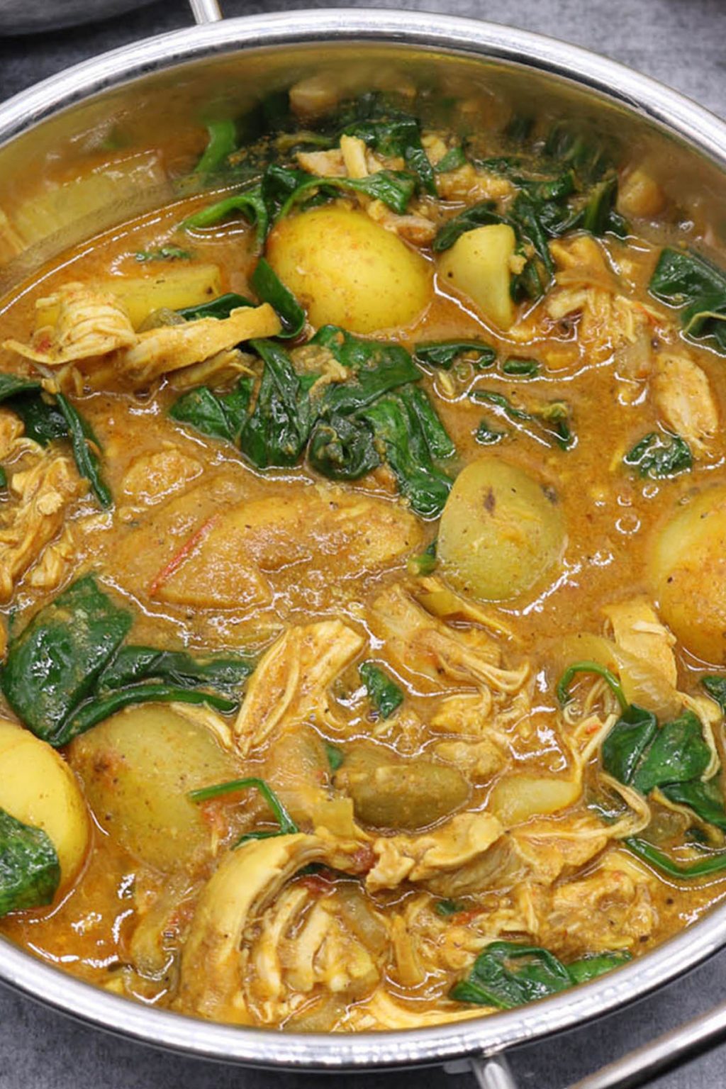 SlowCooker Chicken and Potato Curry Felly Bull