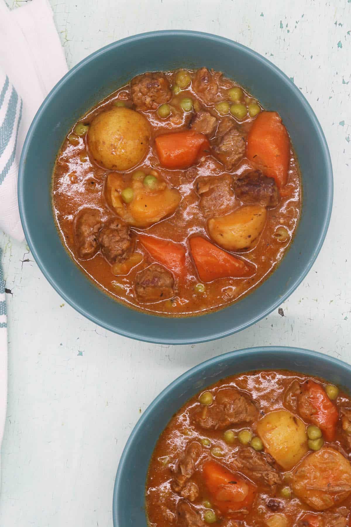 Slow-Cooker Old Fashioned Beef Stew, Slow-Cooker Old Fashioned Beef Stew