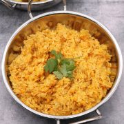 Red lentil rice in balti dish