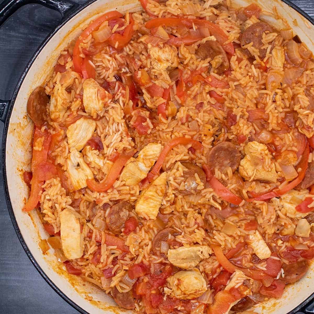 Chicken And Chorizo Jambalaya Felly Bull chicken-and-chorizo-jambalaya-felly-bull
